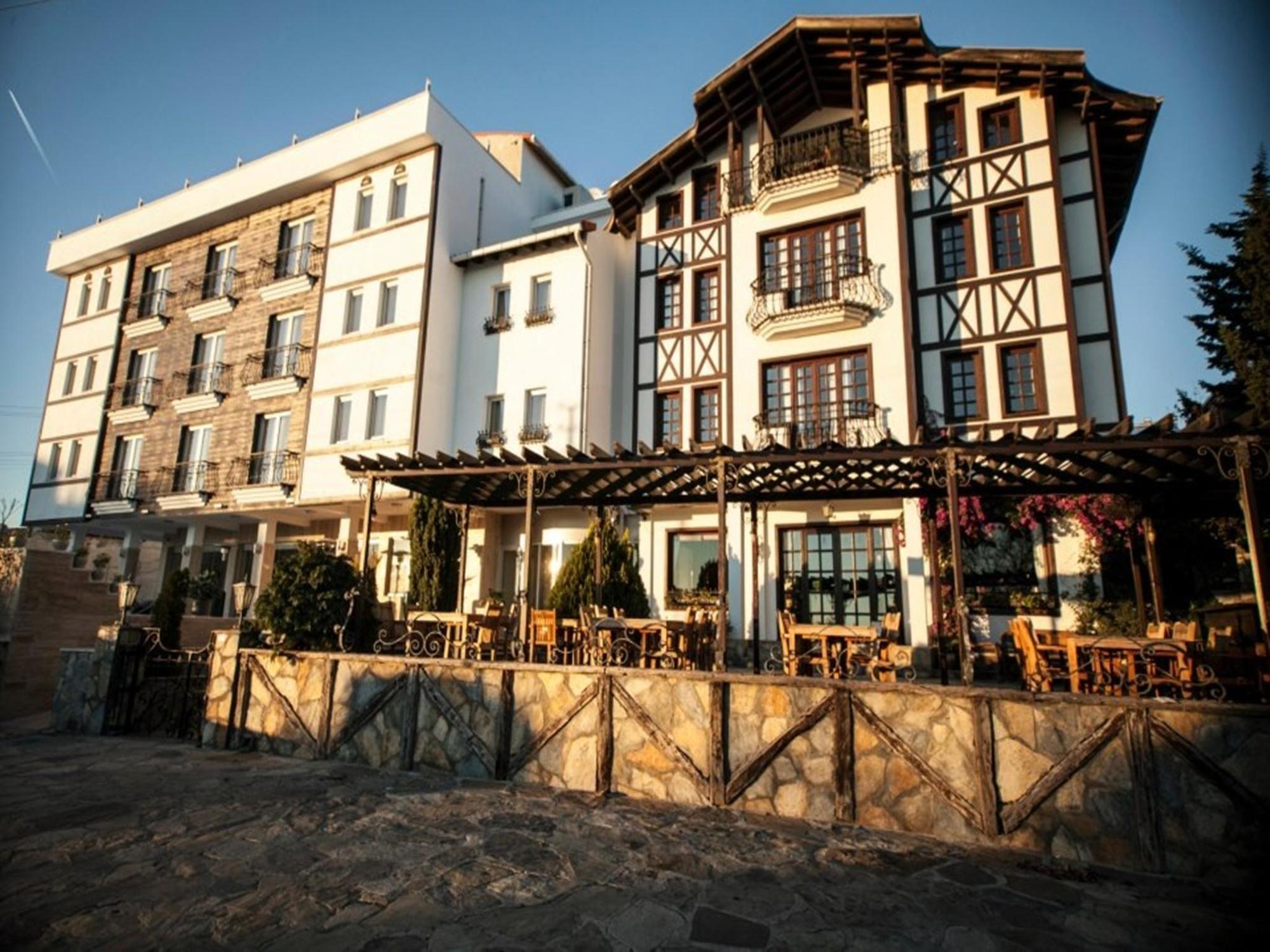 Zinos Hotel Sinop Exterior photo