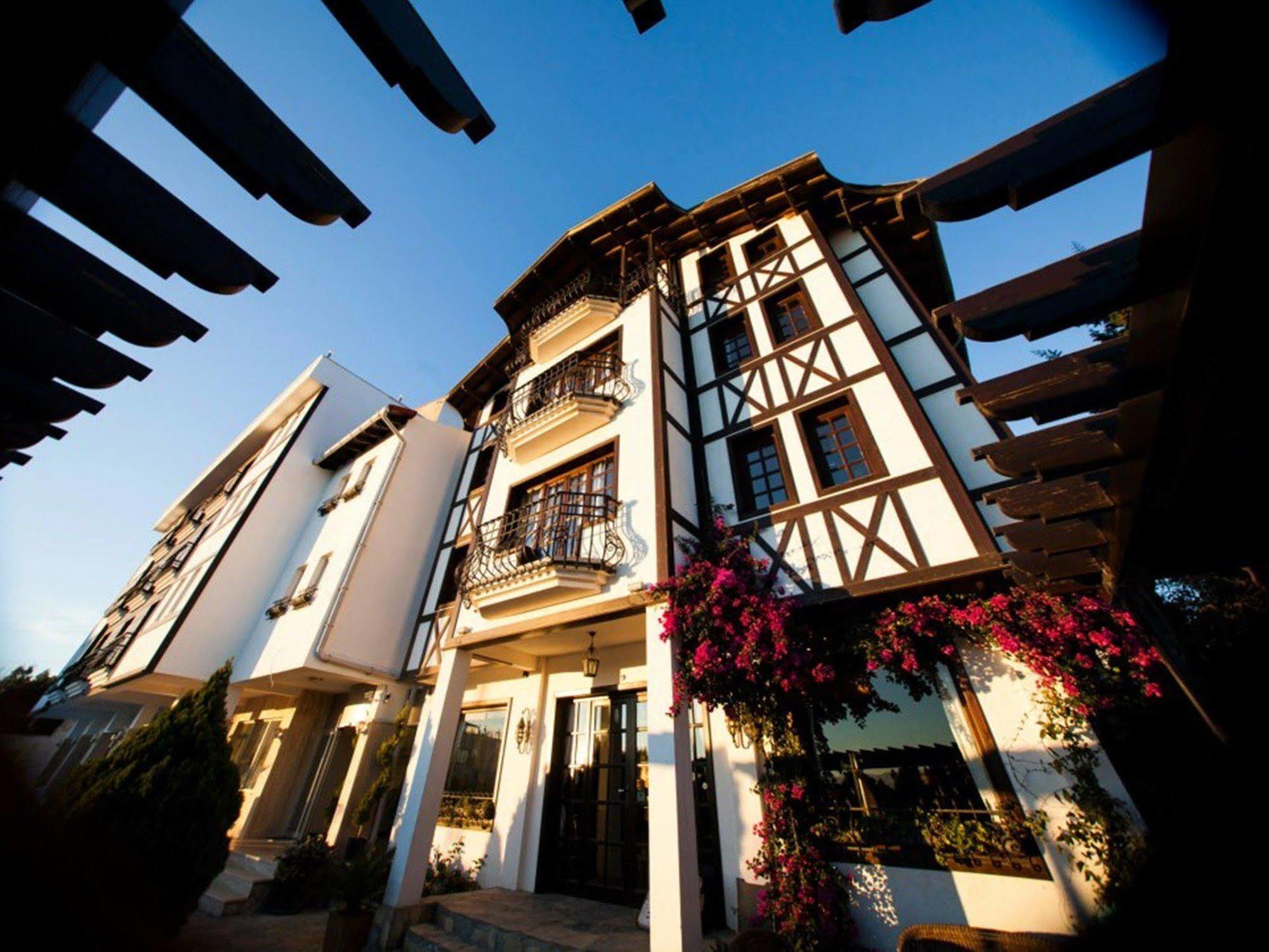 Zinos Hotel Sinop Exterior photo