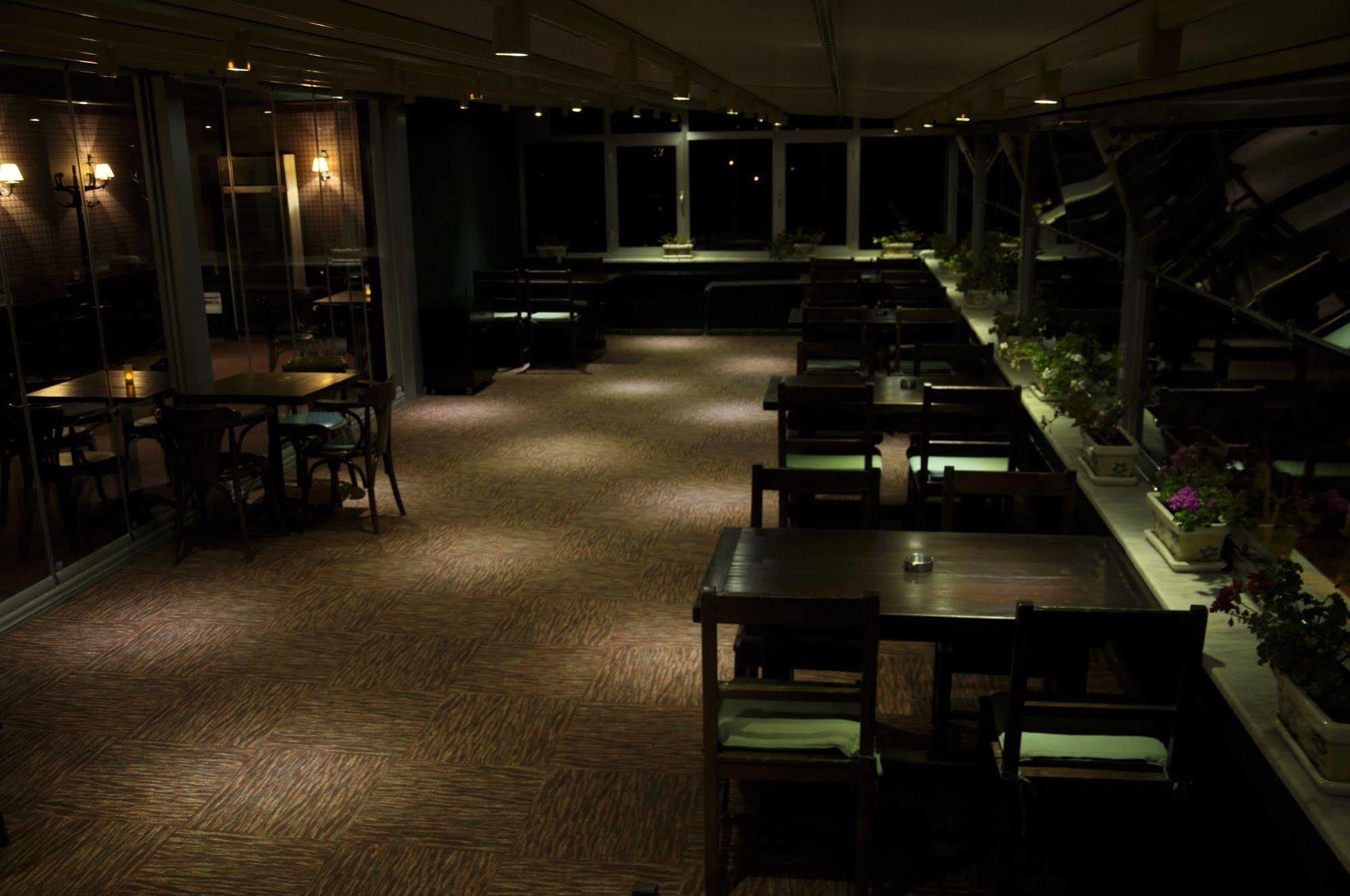 Zinos Hotel Sinop Exterior photo
